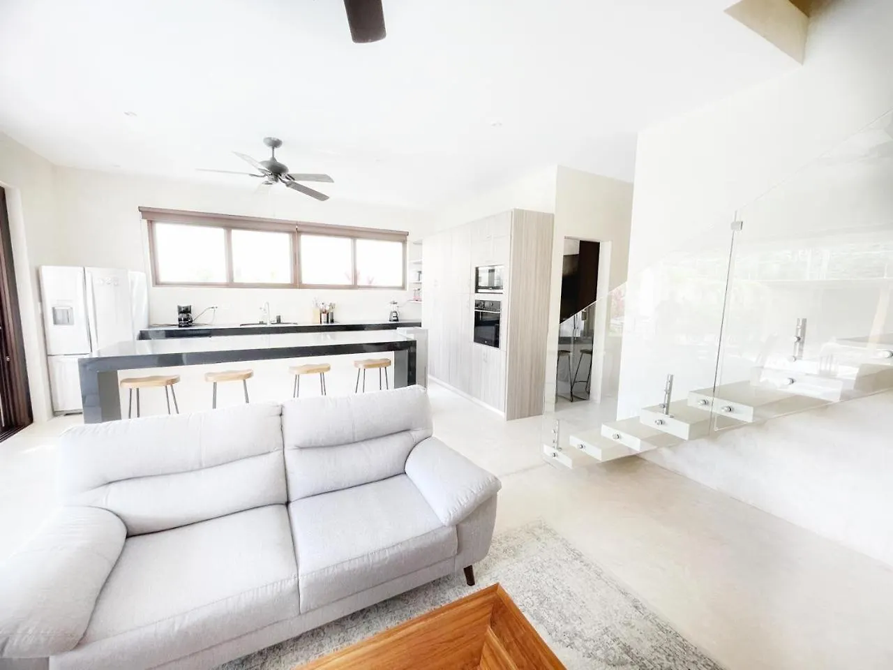 Luxury House Tomanoa - 10Pers - 4Rooms - Pool - Hotjacuzzi - Speed Wifi -Waterfall Tulum Pueblo