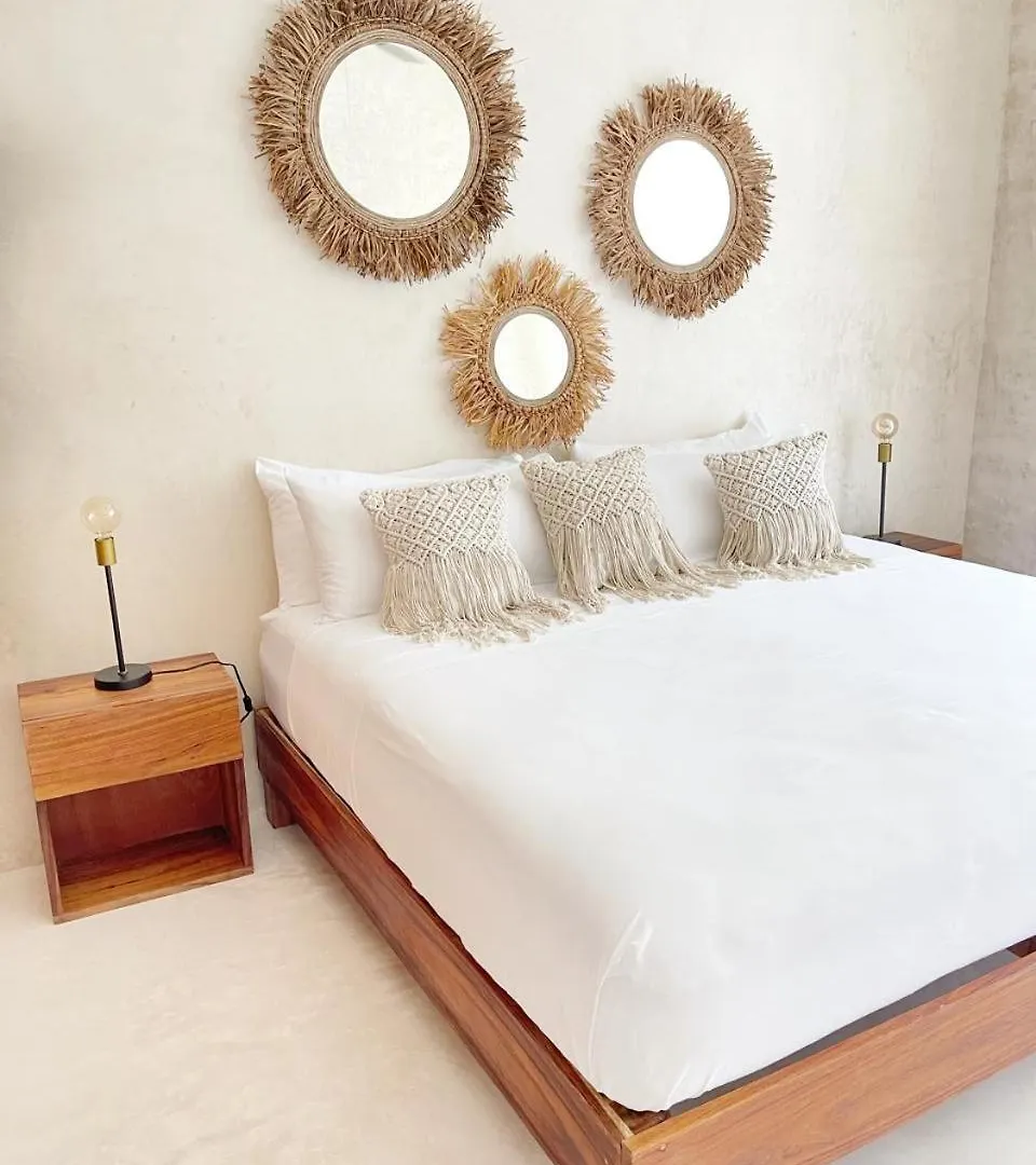Luxury House Tomanoa - 10Pers - 4Rooms - Pool - Hotjacuzzi - Speed Wifi -Waterfall Tulum Pueblo 0*,