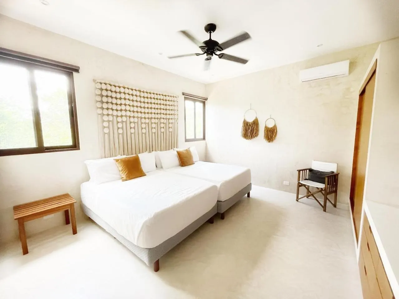 Luxury House Tomanoa - 10Pers - 4Rooms - Pool - Hotjacuzzi - Speed Wifi -Waterfall Tulum Villa