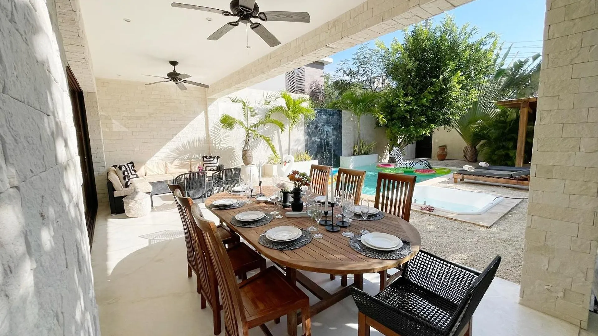 Luxury House Tomanoa - 10Pers - 4Rooms - Pool - Hotjacuzzi - Speed Wifi -Waterfall Tulum 0*,